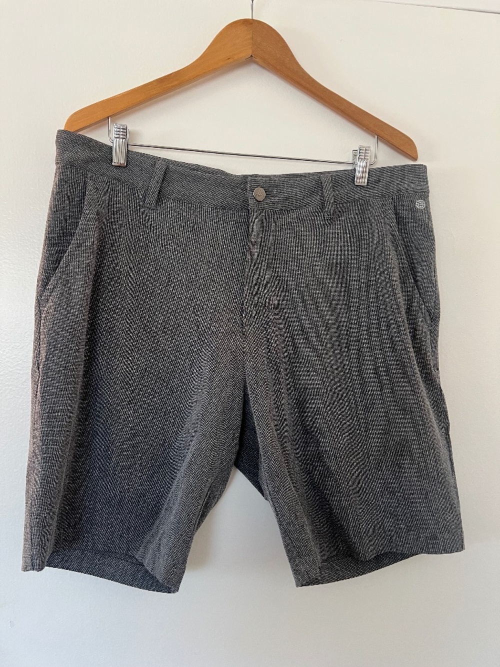 Adidas Men's Heathered Grey Golf Shorts Size 35